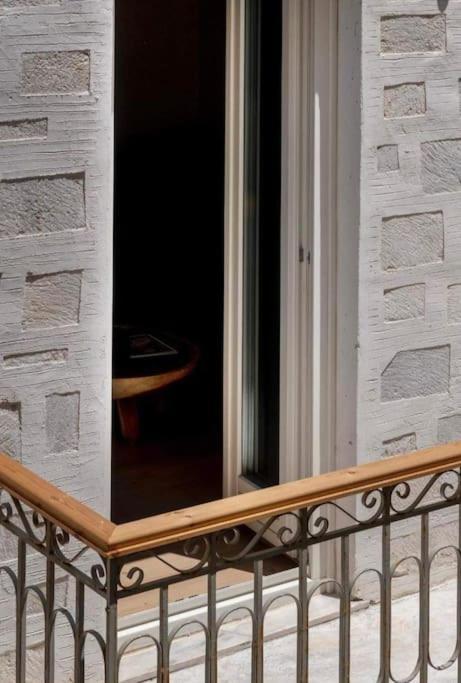Nomade Vibrant Living Loft Appartement Ermoupoli Buitenkant foto
